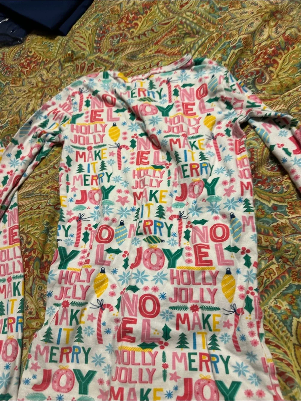 Place Girls' White Holiday Word-Print Pajama Set with Pink & Green Accents